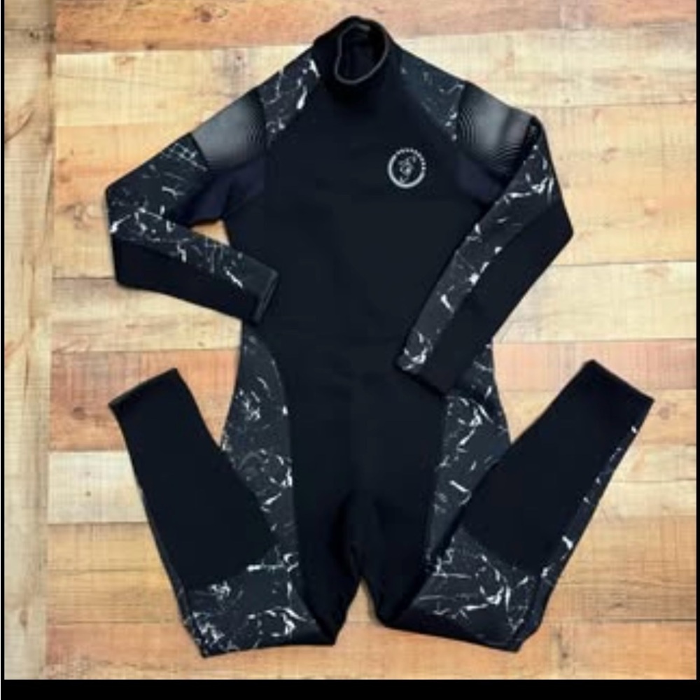 Seavenger Men's Surfing Full Wetsuit Sz XXL